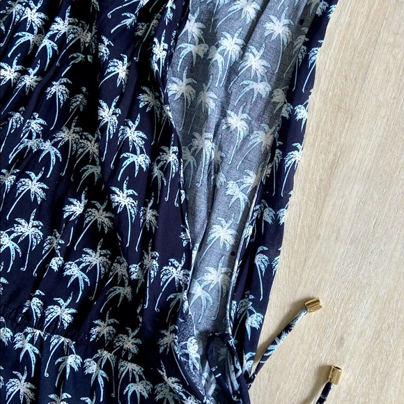 Beach Bunny Cover Up - Picture 4 of 8